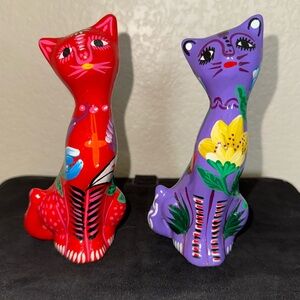 6" Mexican ceramic handpainted folk art terra cotta cat figurines (2)